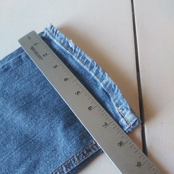 Aeropostale women's size 6R mid wash jeans - Picture 10 of 15